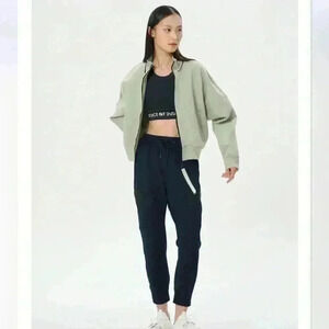 Voice Of Insiders Detachable Hoodie Jacket in Light Green Medium